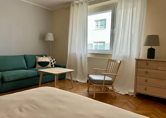 Slaska 33 * 格丁尼亚